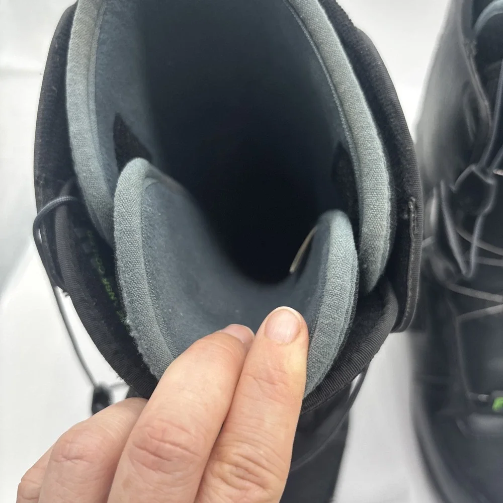 Flow Men's Size 7 Snowboard Boots Model Ansr Coiler